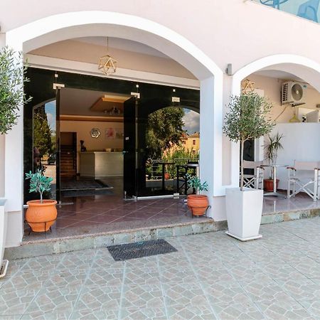 Porto Marina Aparthotel Gouvia Ngoại thất bức ảnh