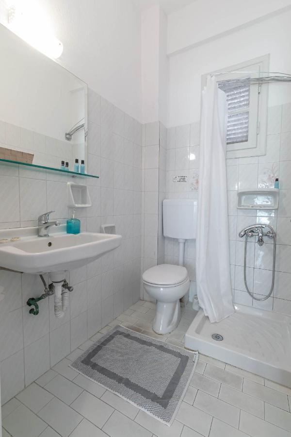 Porto Marina Aparthotel Gouvia Ngoại thất bức ảnh