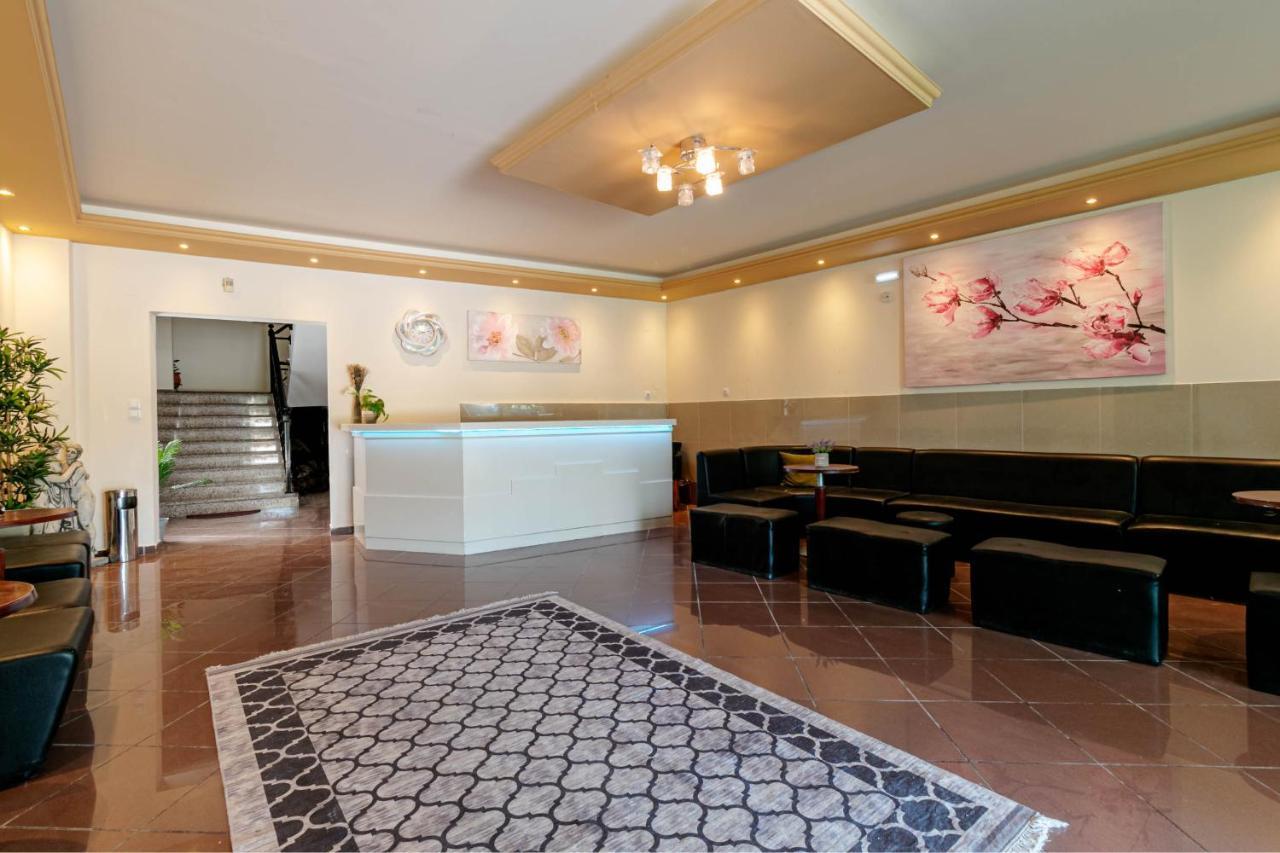 Porto Marina Aparthotel Gouvia Ngoại thất bức ảnh